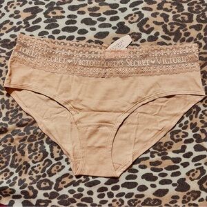 Victoria’s Secret Brown Lace Waist Cotton Low-Rise Panty Logo